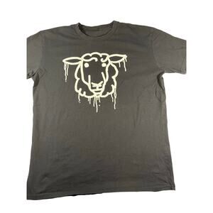 odd water sheep graphic teeshirt size large